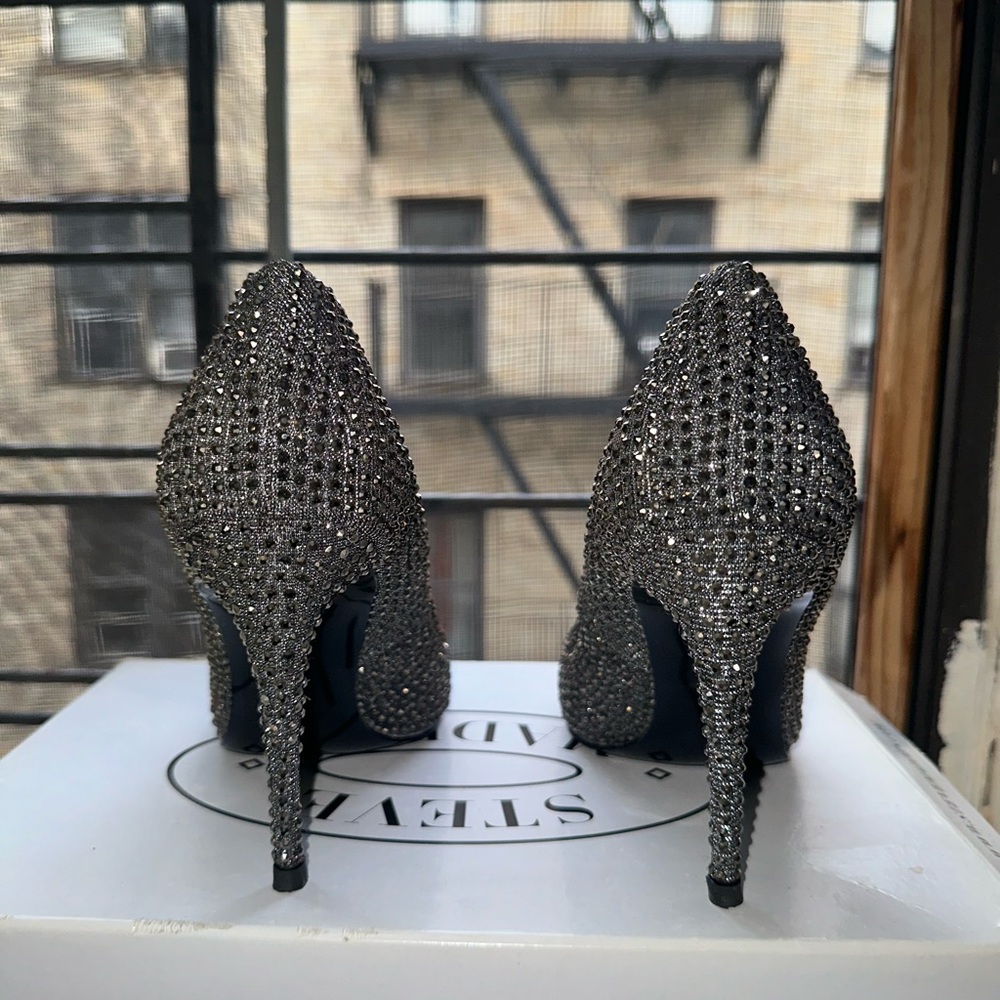 Steve Madden Rhinestone heels - Picture 3 of 7